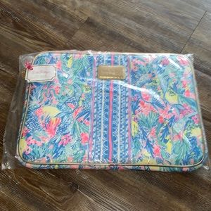 Laptop sleeve protector